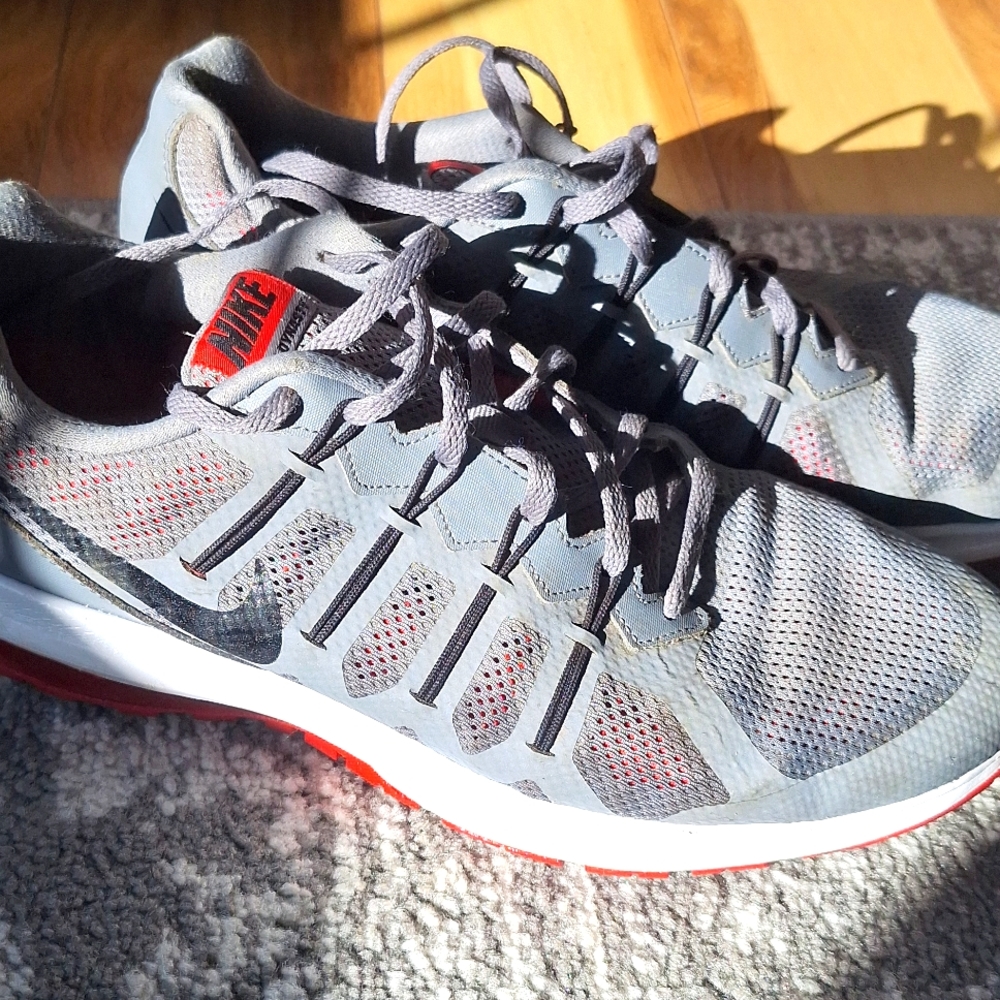 Nike MAX dynasty